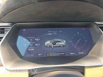 2015 Tesla Model S 70 – miniatura 9
