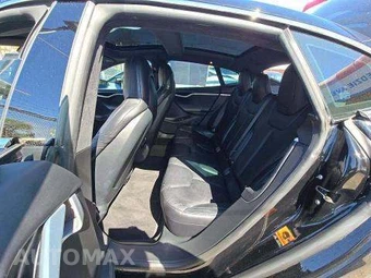 2015 Tesla Model S 70D – miniatura 13