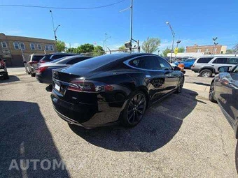 2015 Tesla Model S 70D – miniatura 3