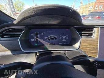 2015 Tesla Model S 70D – miniatura 9