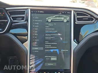 2015 Tesla Model S 70D – miniatura 12