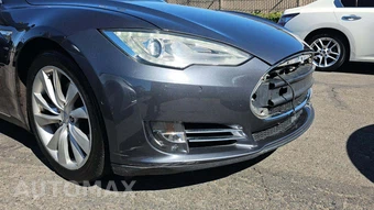 2015 Tesla Model S 70D – miniatura 25