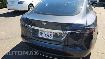 2015 Tesla Model S 70D – miniatura 27