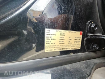 2015 Tesla Model S 70D – miniatura 14