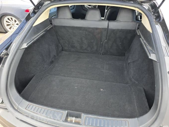 2015 Tesla Model S 70D – miniatura 16