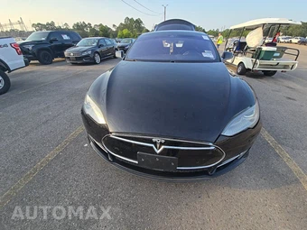 2015 Tesla Model S 85D – miniatura 2