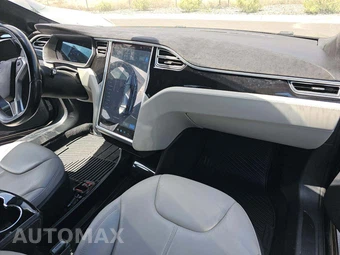 2015 Tesla Model S 85D – miniatura 20