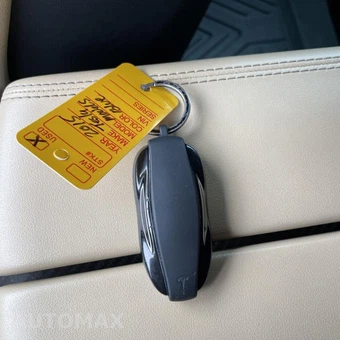 2015 Tesla Model S 90 - miniatura 17