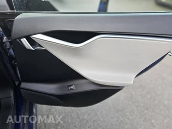 2015 Tesla Model S 90D – miniatura 28