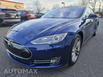 2015 Tesla Model S 90D – miniatura 3