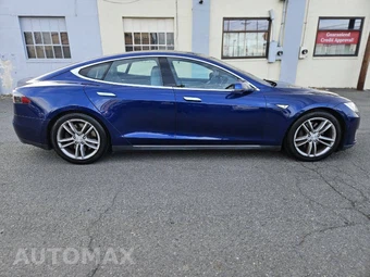 2015 Tesla Model S 90D – miniatura 6