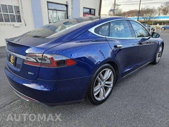 2015 Tesla Model S 90D – miniatura 7