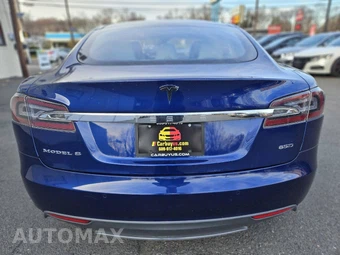 2015 Tesla Model S 90D – miniatura 9