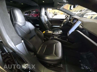 2015 Tesla Model S P85D – miniatura 16