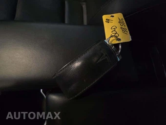 2015 Tesla Model S P85D – miniatura 5