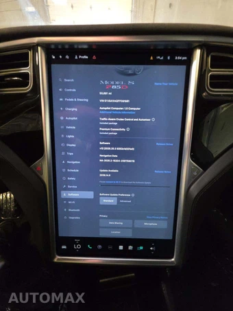 2015 Tesla Model S P85D – miniatura 6