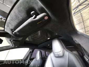 2015 Tesla Model S P85D – miniatura 8