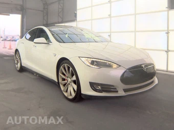 2015 Tesla Model S P85D – miniatura 3