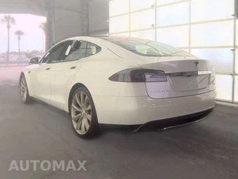 2015 Tesla Model S P85D – miniatura 6