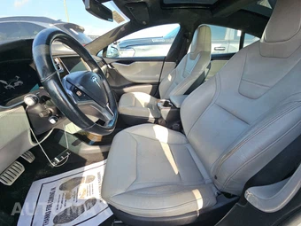 2015 Tesla Model S P85D – miniatura 7
