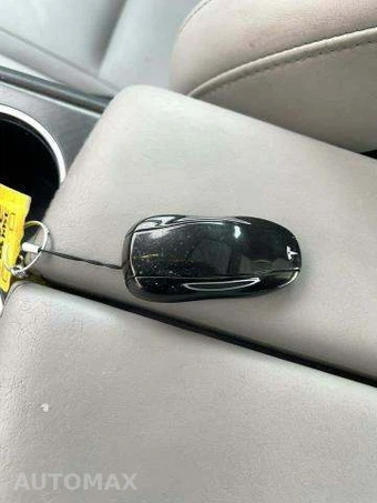 2015 Tesla Model S P85D – miniatura 9