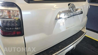 2015 Toyota 4Runner Limited – miniatura 24