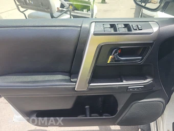 2015 Toyota 4Runner Limited – miniatura 9
