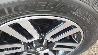 2015 Toyota 4Runner Limited - miniatura 25