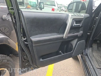 2015 Toyota 4Runner Limited - miniatura 9