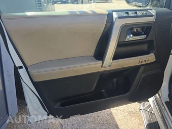 2015 Toyota 4Runner Limited – miniatura 9