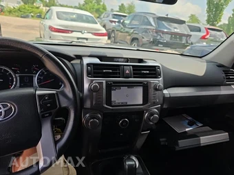 2015 Toyota 4Runner SR5 - miniatura 14