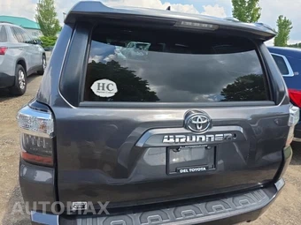 2015 Toyota 4Runner SR5 - miniatura 5