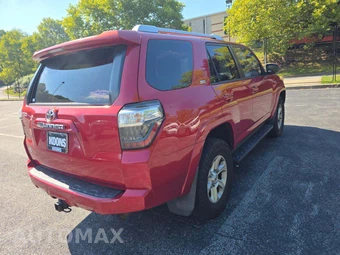 2015 Toyota 4Runner SR5 - miniatura 3