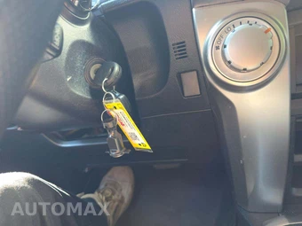 2015 Toyota 4Runner SR5 - miniatura 8