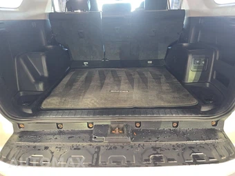 2015 Toyota 4Runner SR5 - miniatura 16