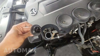 2015 Toyota 4Runner SR5 - miniatura 17