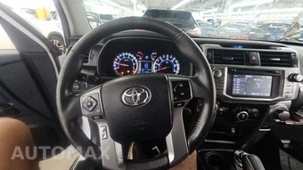 2015 Toyota 4Runner SR5 - miniatura 25