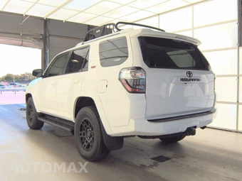 2015 Toyota 4Runner SR5 - miniatura 6
