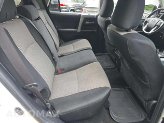 2015 Toyota 4Runner SR5 – miniatura 16