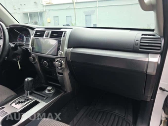 2015 Toyota 4Runner SR5 – miniatura 19