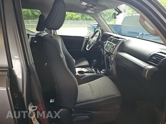 2015 Toyota 4Runner SR5 – miniatura 8