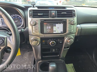 2015 Toyota 4Runner SR5 – miniatura 11