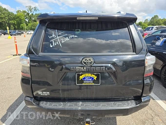 2015 Toyota 4Runner SR5 – miniatura 5