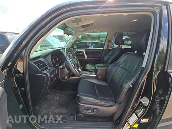 2015 Toyota 4Runner SR5 – miniatura 7