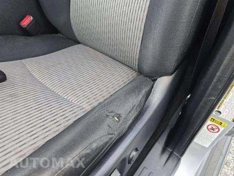 2015 Toyota 4Runner SR5 – miniatura 22