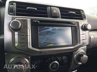 2015 Toyota 4Runner SR5 – miniatura 30