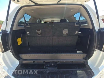 2015 Toyota 4Runner SR5 – miniatura 15