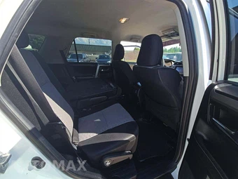 2015 Toyota 4Runner SR5 – miniatura 17