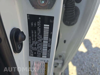 2015 Toyota 4Runner SR5 – miniatura 5