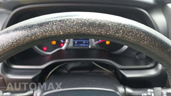 2015 Toyota 4Runner SR5 – miniatura 24